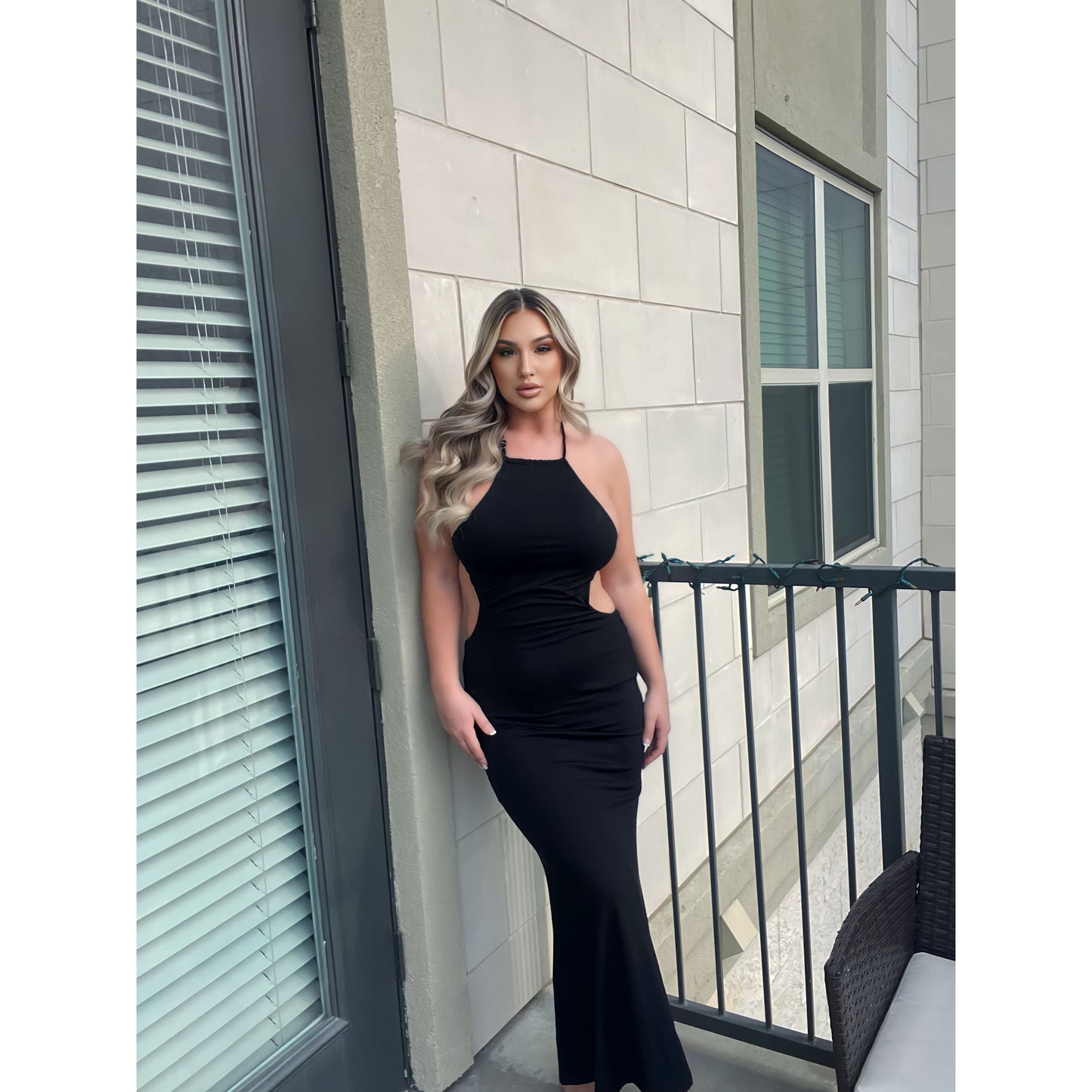 Simple In Black Open Back Dress - Sb_stassieboutique 