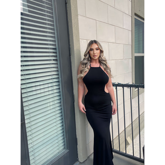 Simple In Black Open Back Dress - Sb_stassieboutique 